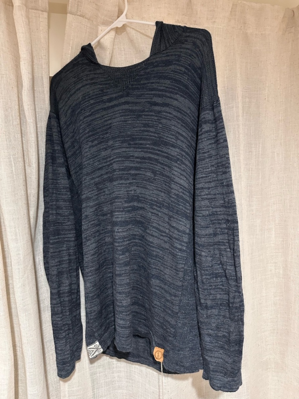 Paka Hoodie